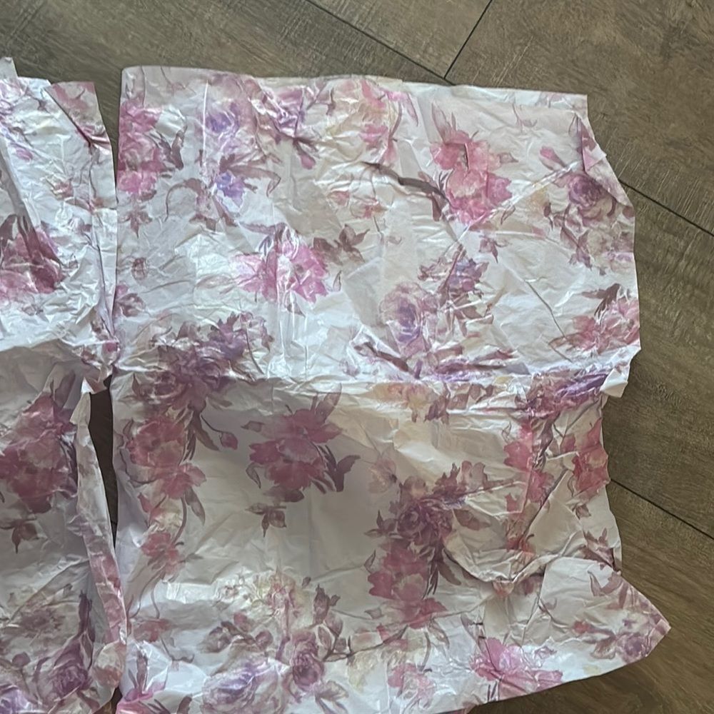 LoveShackFancy Tissue Paper‎ - Picture 3 of 3